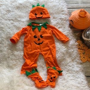 Pumpkin baby Costume fits 0-6 months